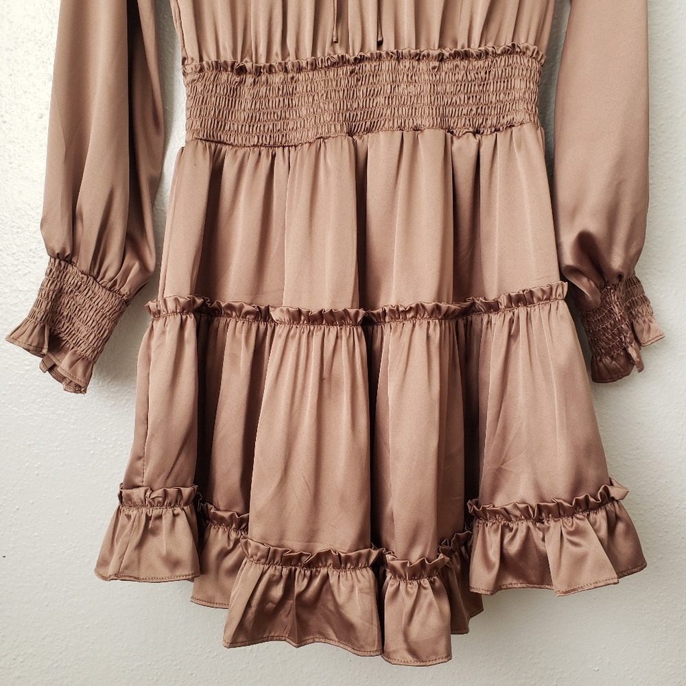 Aeom Satin Mauve Ruffled Long Sleeve Dress Small - Picture 12 of 16